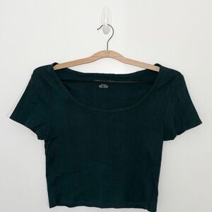 American Eagle Cropped Tee - Emerald Green - Size M